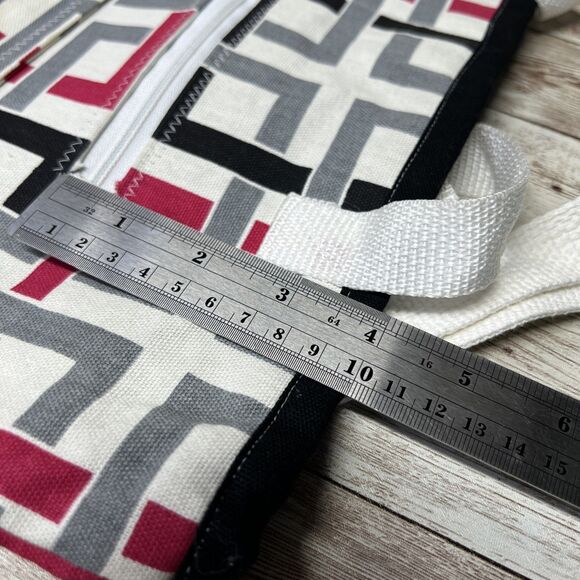 Geometric Large Tote Bag / Handmade Tapisho Design / Quality Canvas Double Strap - Picture 7 of 16